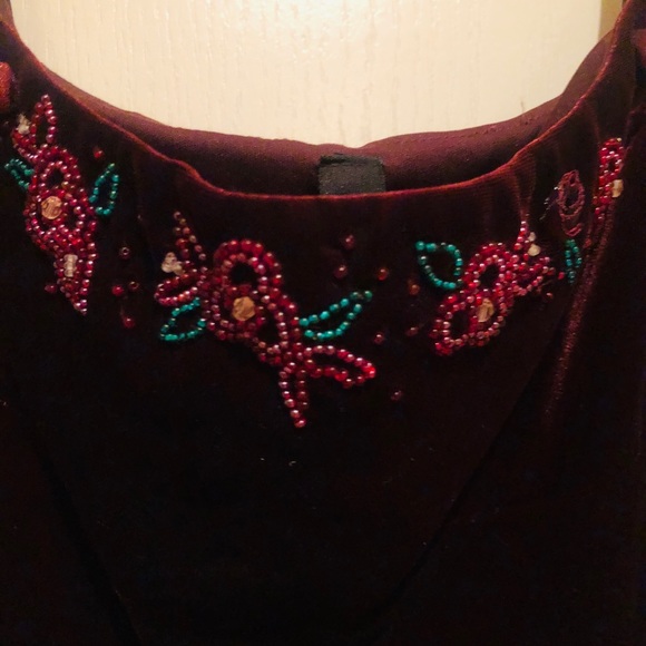 Velvet Cocktail Dress with beading - Picture 2 of 5